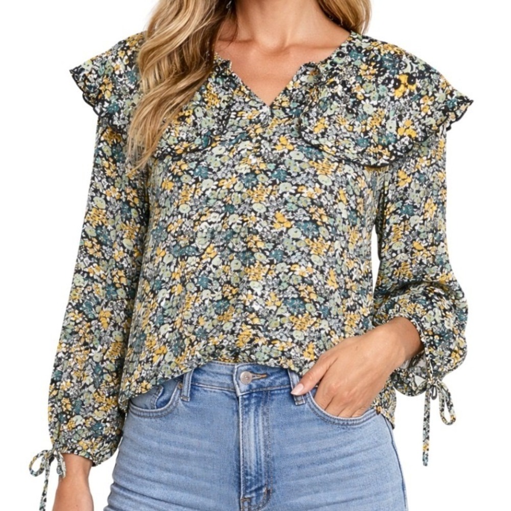 Universal Thread NWT Floral Ruffle Eyelet Collar Blouse Yellow‎ Green Size Small
